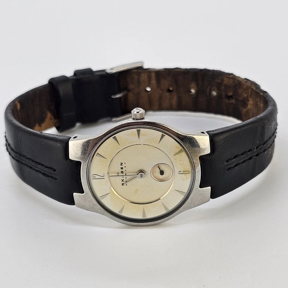 Skagen Women's Watch 28MM Cream Dial Brown Leather Bands NEW Battery READ